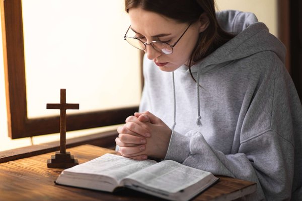 La Bible : est-ce vraiment une solution pour la tentation?