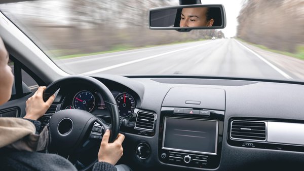 Contrôle technique de voiture : un atout clé pour l'achat et la revente